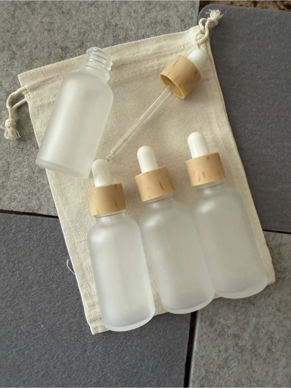 Frosted Glass Dropper Bottles with Bamboo Lids - Set of 4 (Cream Dropper Tops)